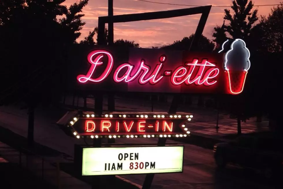Minnesota Drive-In Featured on &#8216;Diners, Drive-Ins and Dives&#8217; Is For Sale