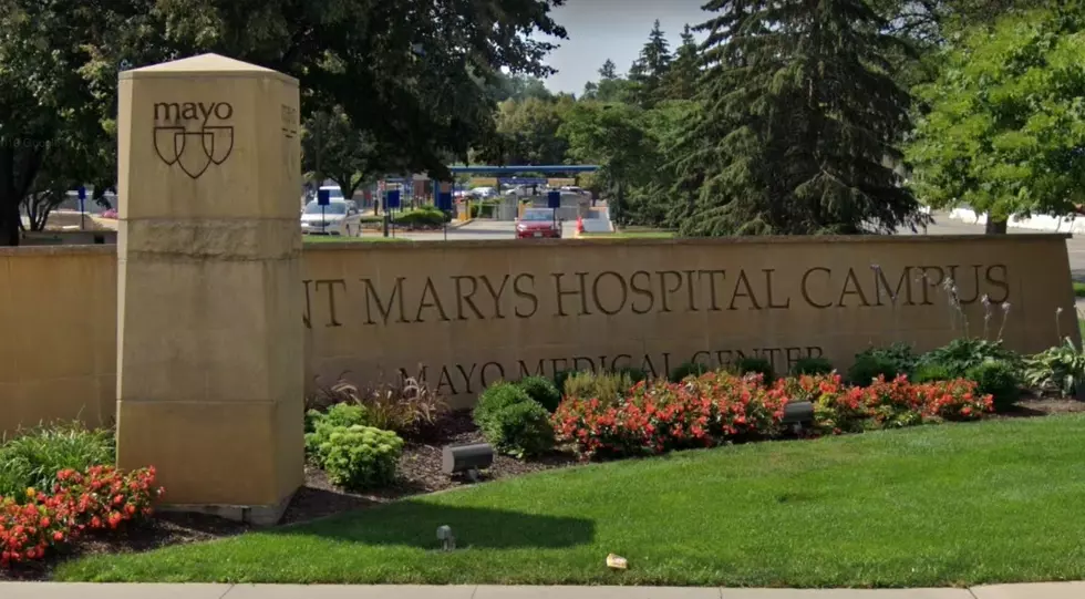 Mayo Clinic Brings Back Visitor Ban At Rochester Hospitals