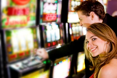 woman wins online casino