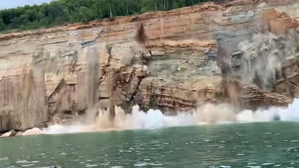 Perfect Timing as Video Captures Cliff Crashing Into Lake Superior