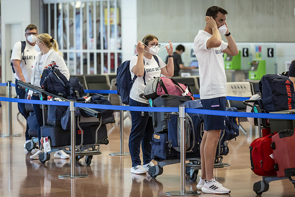 Flying Out of MN This Fall? Don't Forget to Pack Your Mask!