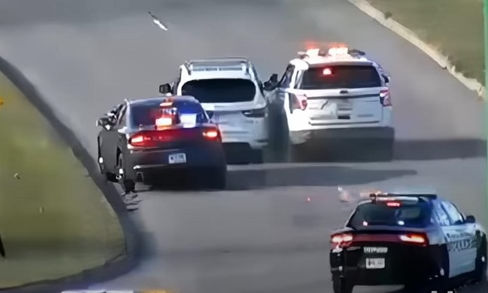 Driver Loses Tires Fleeing Twin Cities Police in Crazy Video [watch]