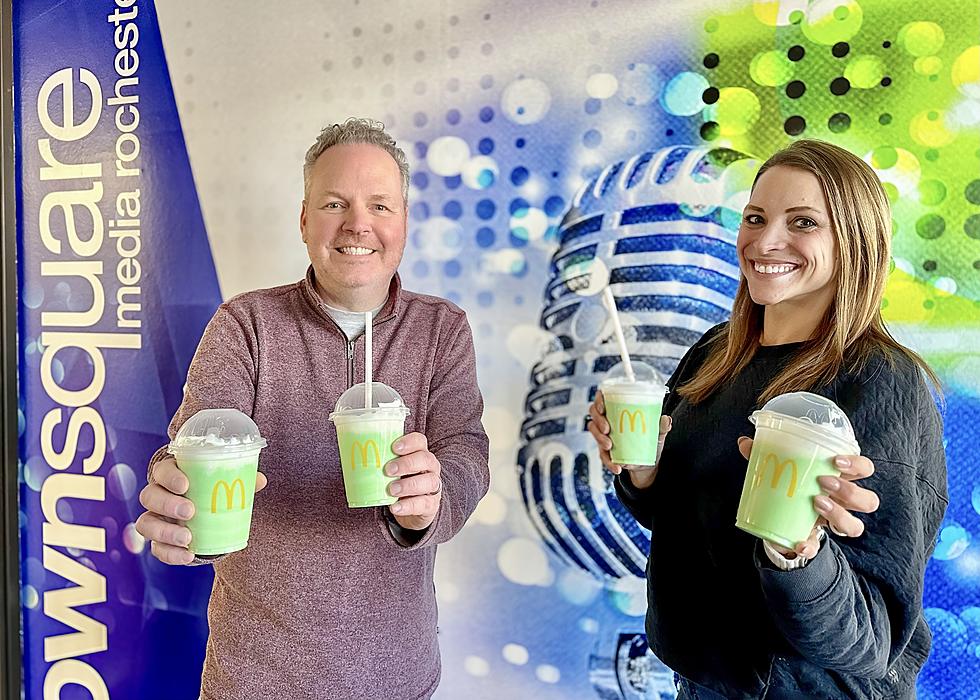 Show Us Your Shake to Win a $500 McDonalds Arch Card!