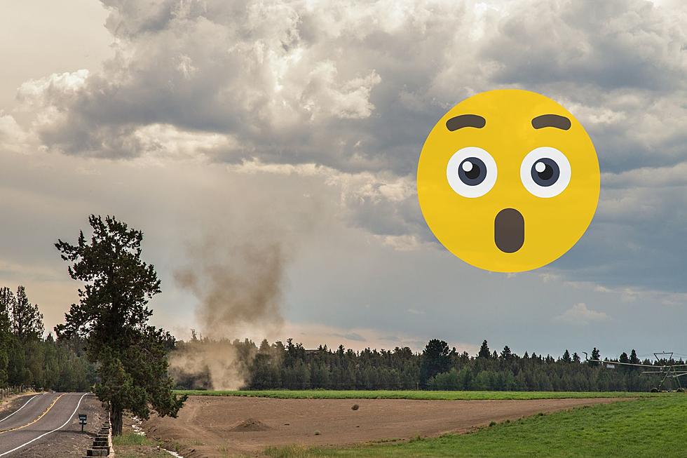 Video Captures Rare, Massive Dust Devil in Minnesota