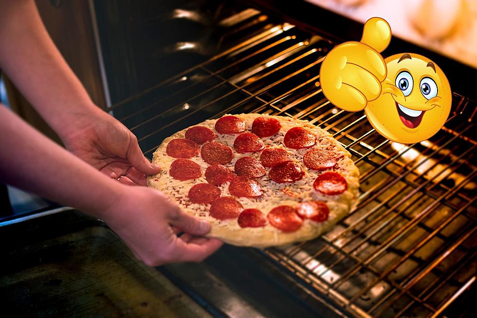 Minnesota Pizza Has an Amazing Life Hack for National Pizza Day