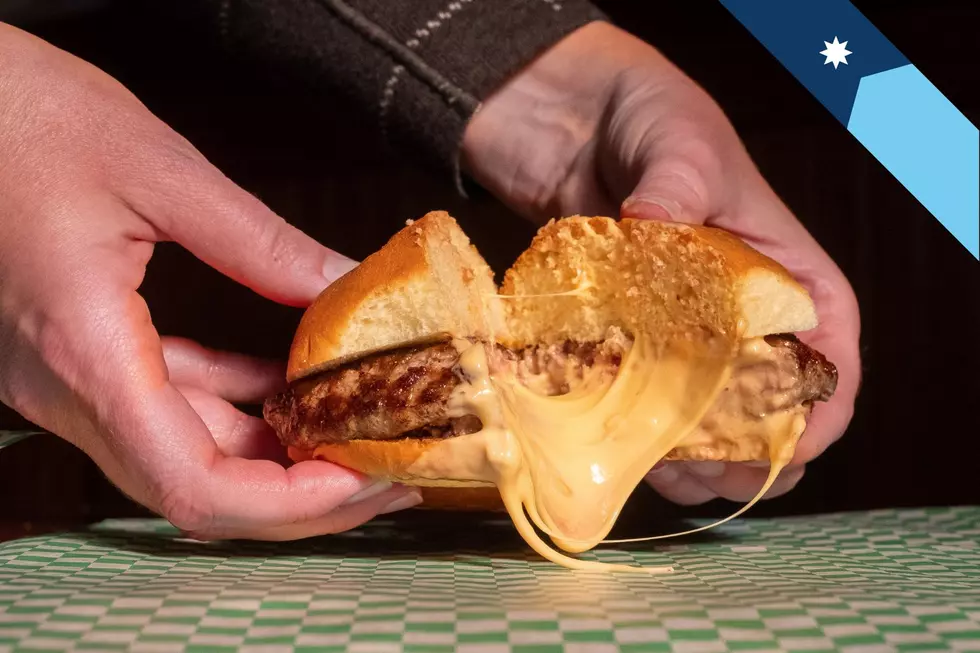 A classic Minnesota Jucy Lucy. (Canva)