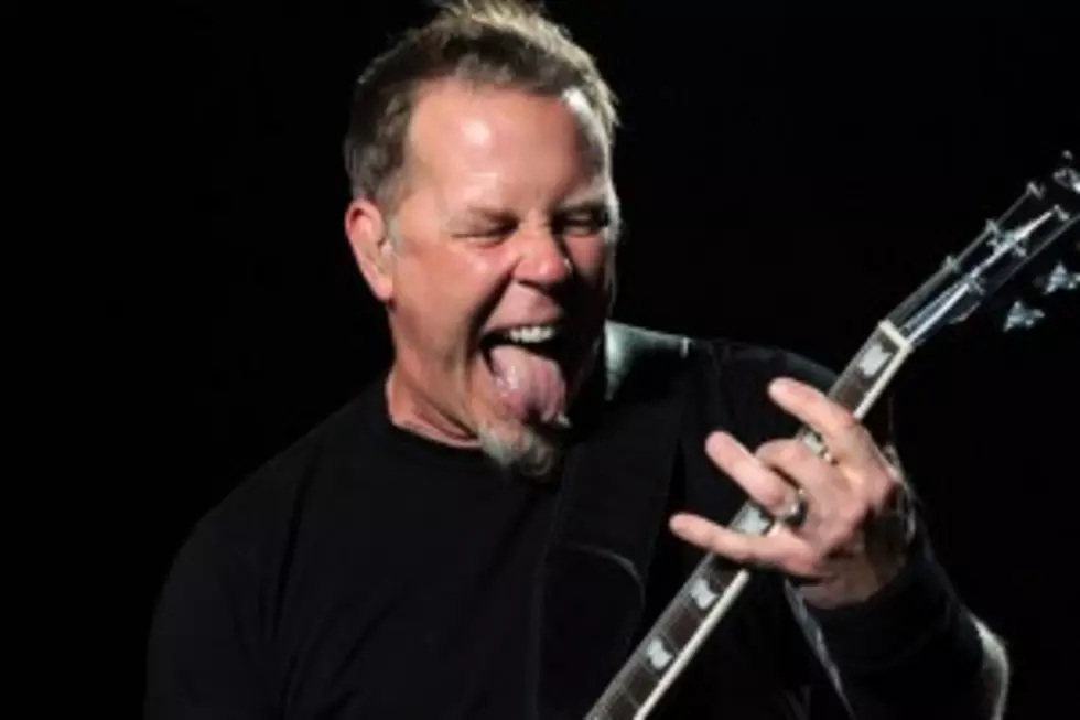 Metallica Frontman Hetfield Tells Paparazzi GTFO!