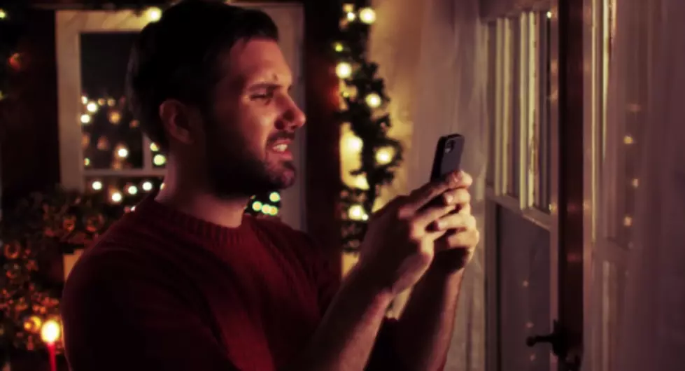 For Those Who Will Send a Christmas Text &#8211; This Song is For You [Video]