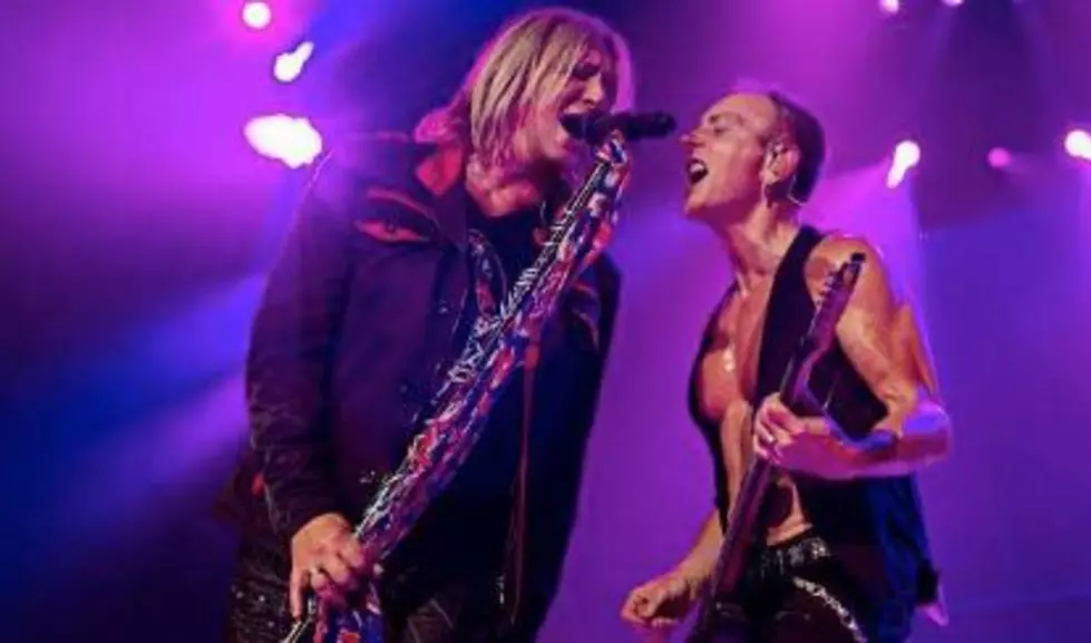 Def Leppard’s Phil Collen and Sandman Talk Past, Present and Future of the Band