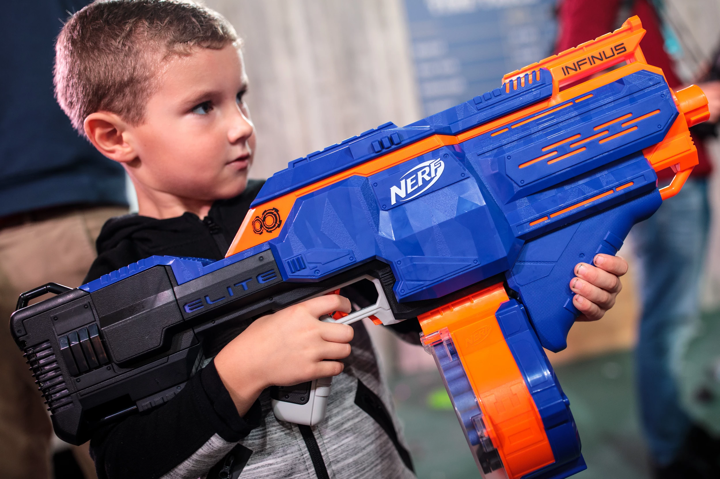 nerf gun battle kids