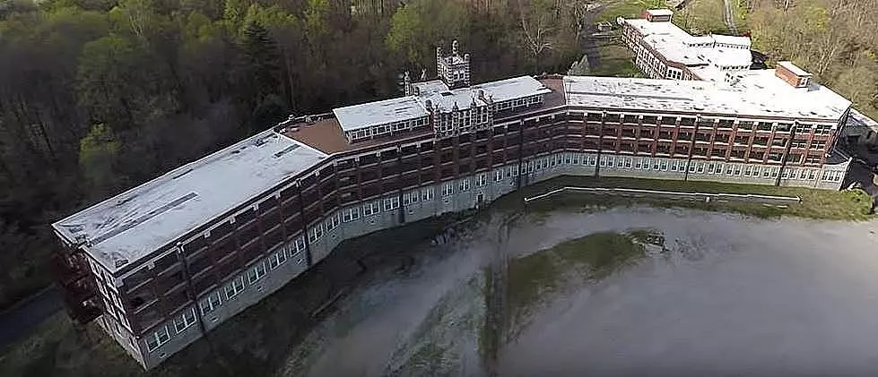 Check Out Creepy Photos Taken Inside Waverly Hills Sanatorium