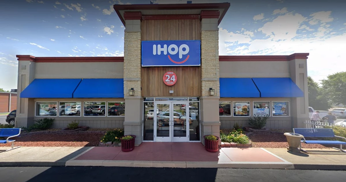 iHop - just across the road from the hotel! - Picture of Four