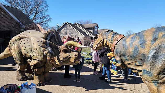 Look Out Evansville &#8211; There Are Two New Dinosaurs in Town!