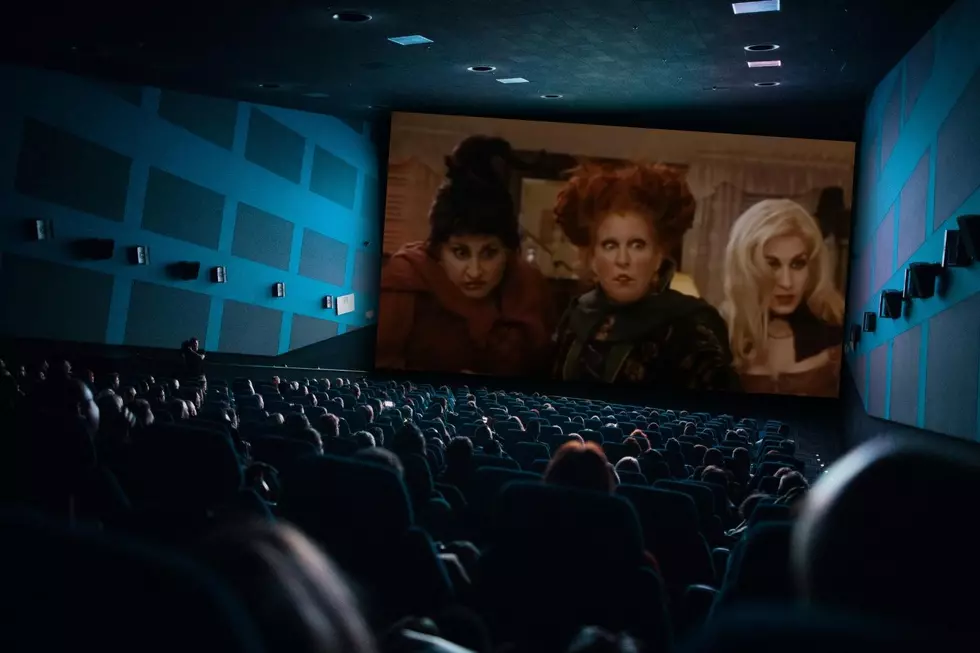 See Hocus Pocus Like Never Before on a Four-Story Screen in Kentucky
