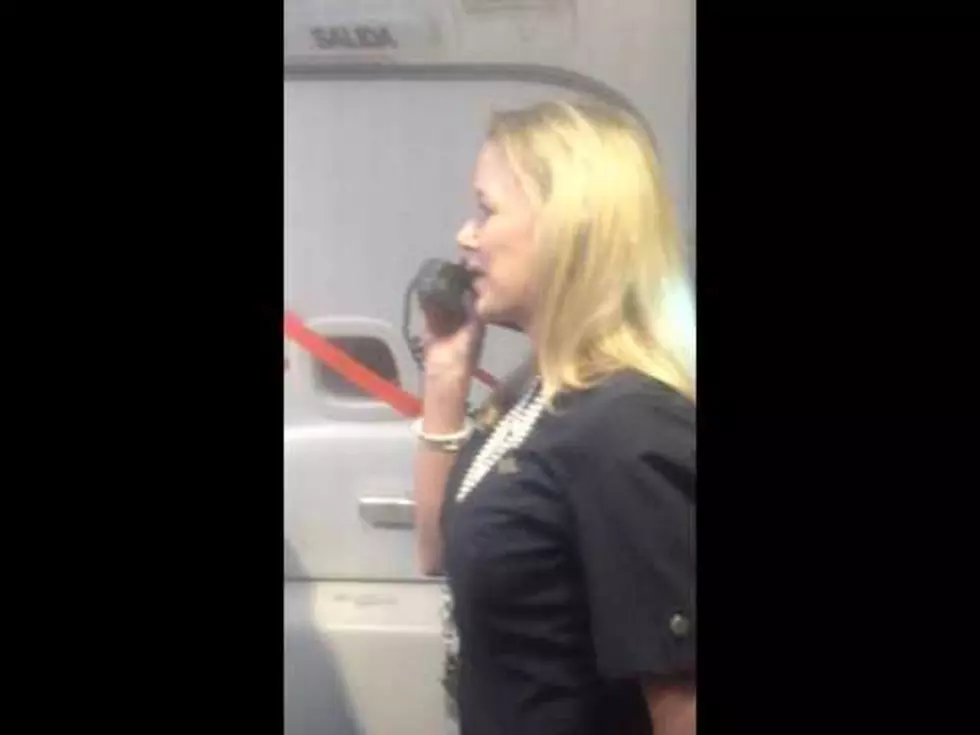 Hilarious Flight Attendant Gives the Best Safety Demonstration