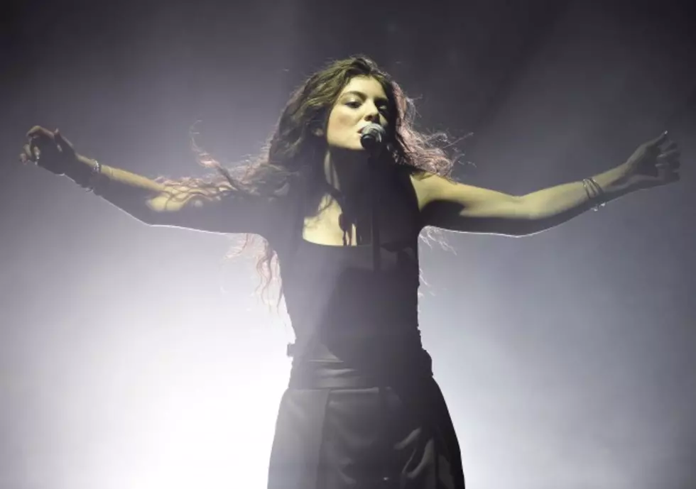 Lorde Covered &#8216;Use Somebody&#8217; When She Was 12 [VIDEO]
