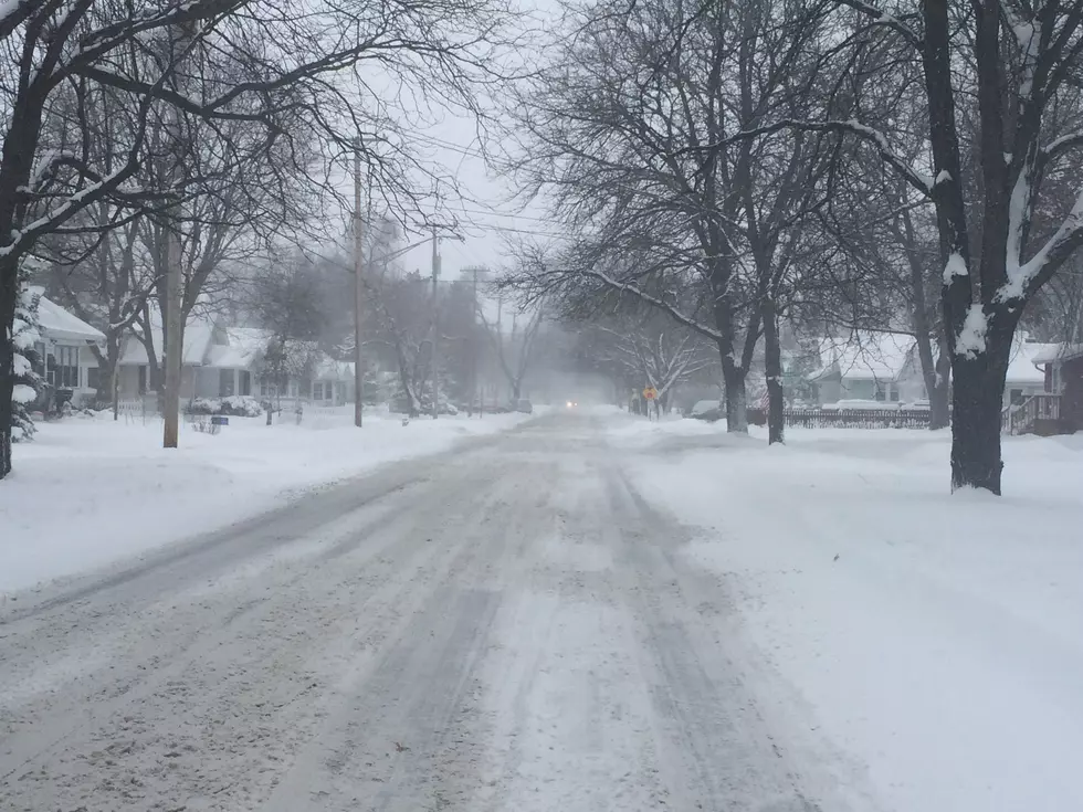 Snow Amounts in Rockford Could Reach Top 10 Status Today [Photos]