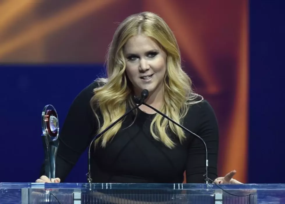 Two Truths And A Lie: Amy Schumer [QUIZ]