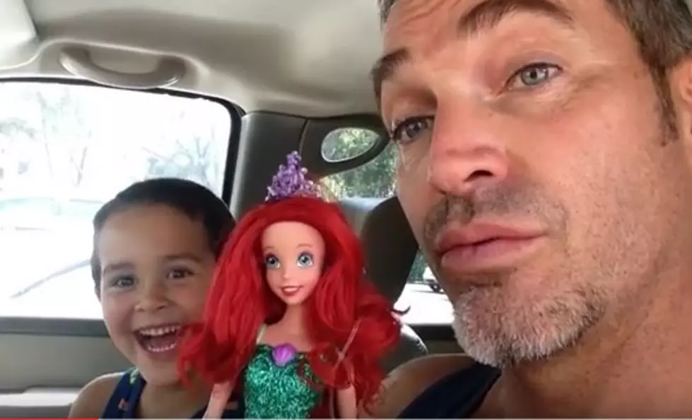 Viral Dad + Ariel Doll [VIDEO]
