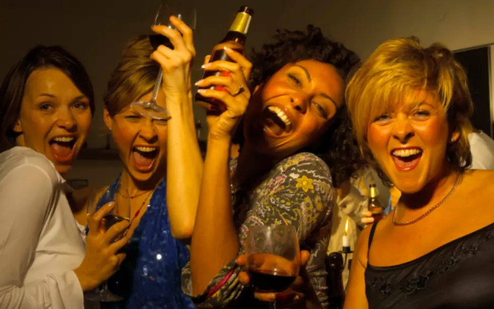20 Women Who Drink Too Much