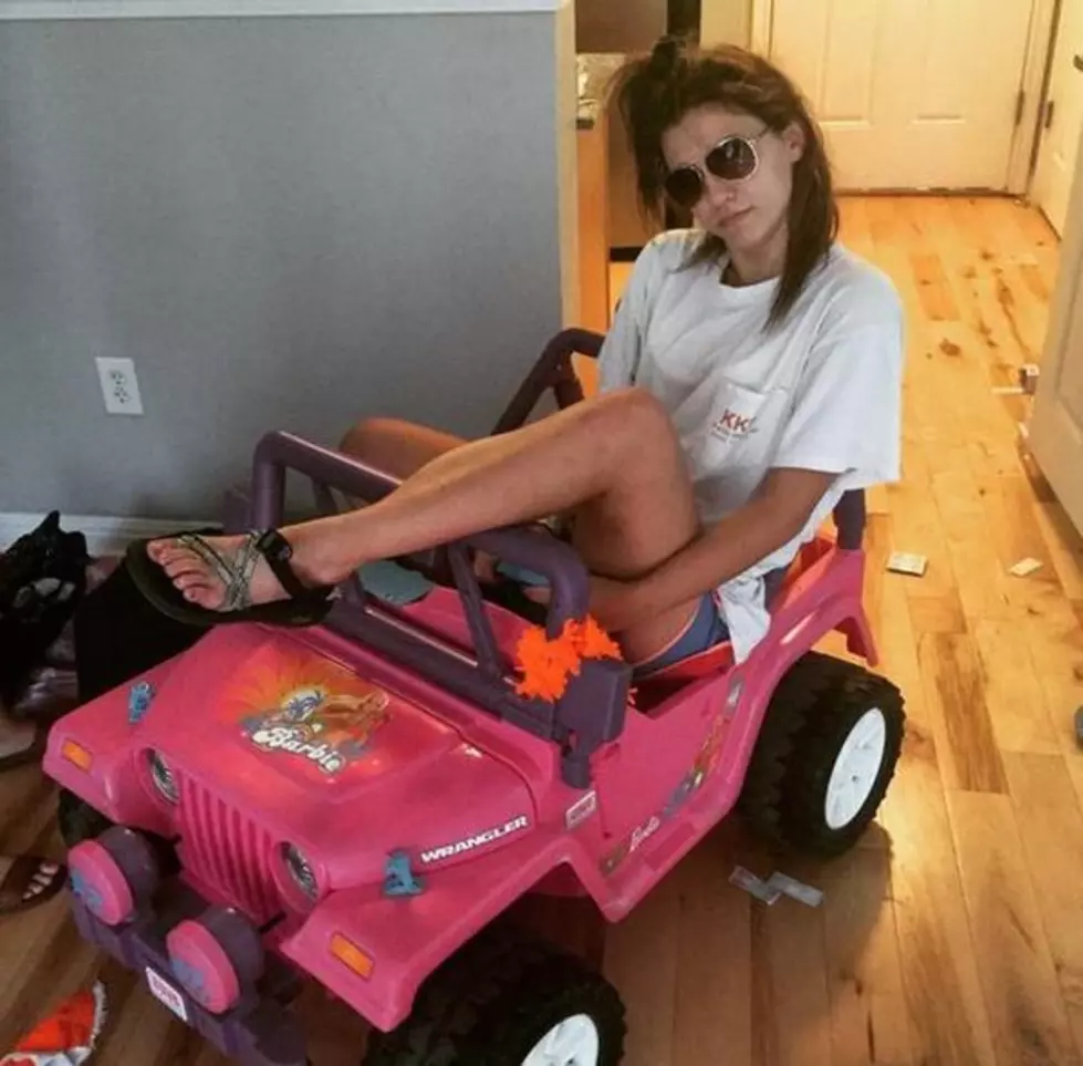 College Student With a DUI Has Been Driving a Barbie Jeep to Class [PHOTO]