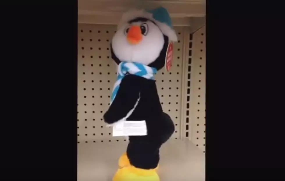 You Can Buy a Twerking Christmas Penguin [VIDEO]