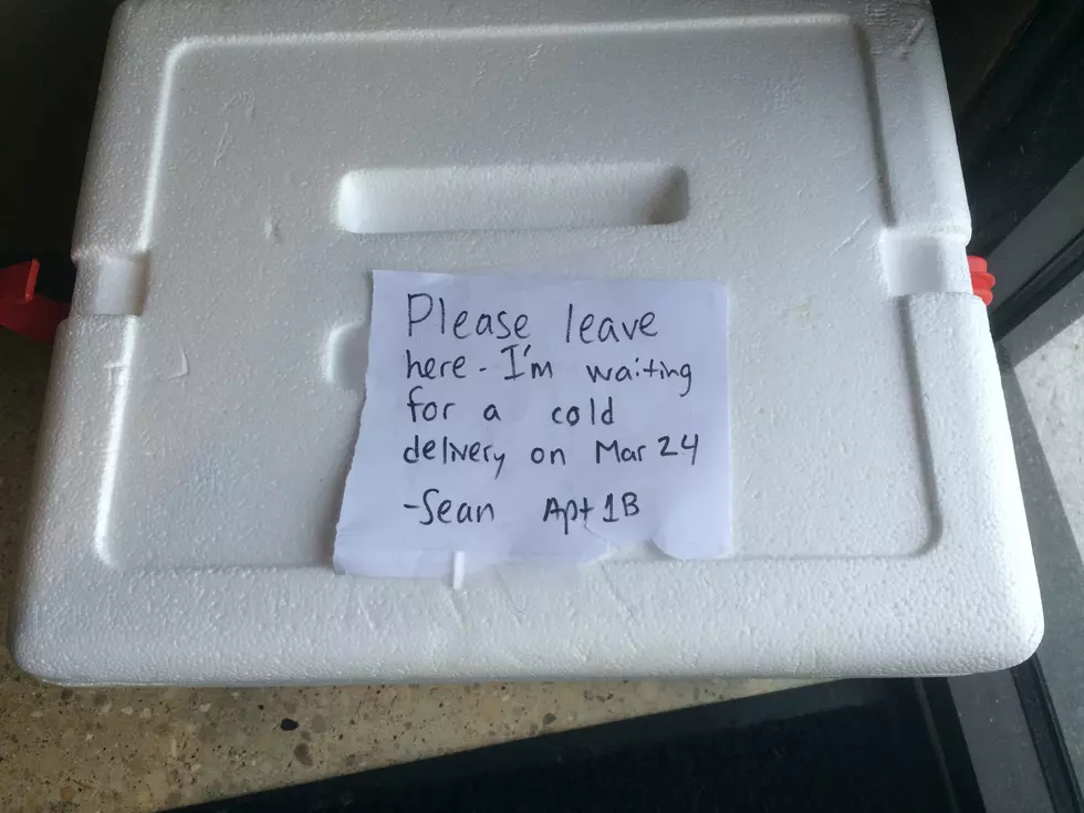 Guy’s Creepy Cooler Note is Freaking Out His Neighbors