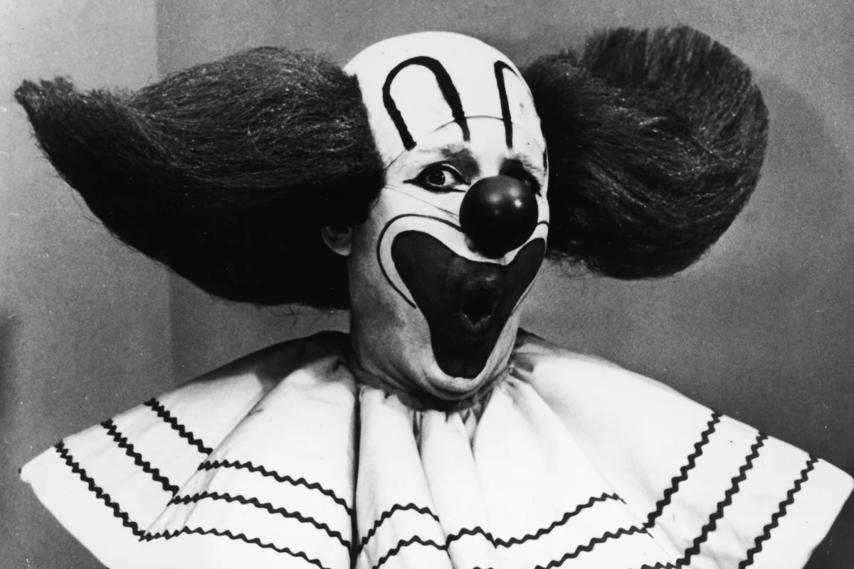 Клоун 1488. Клоун Бозо. Бозо клоун и Кларабель. Бозо клоун Макдоналдс. Первые клоуны.