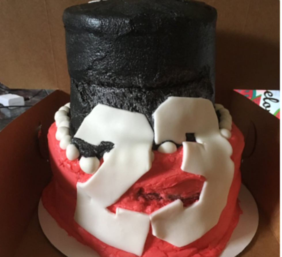 Michael Jordan Inspired Birthday Cake Goes Horribly Awry