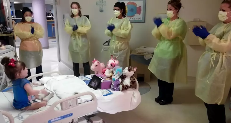 Illinois Nurses Do, ‘Hokey Pokey’ For Adorable 3-Year-Old Patient