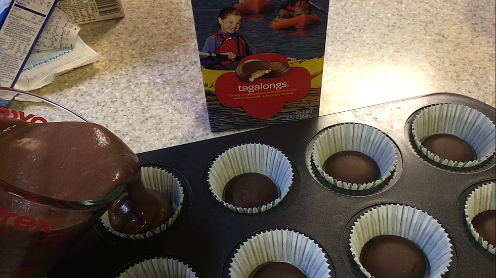 Hidden Girl Scout Cookie Cupcake Recipe