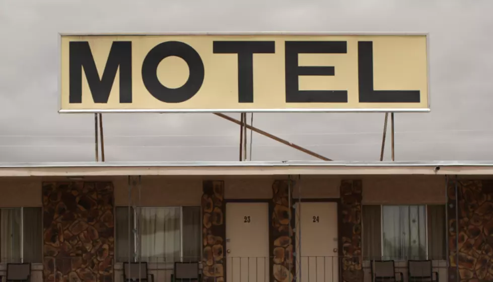 This Scathing Rockford Motel Review Is Brimming With ‘Excitement’