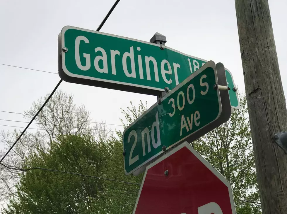 Clever Sign Will Make You Think Twice Before Tossing Cigarettes At This Rockford Intersection