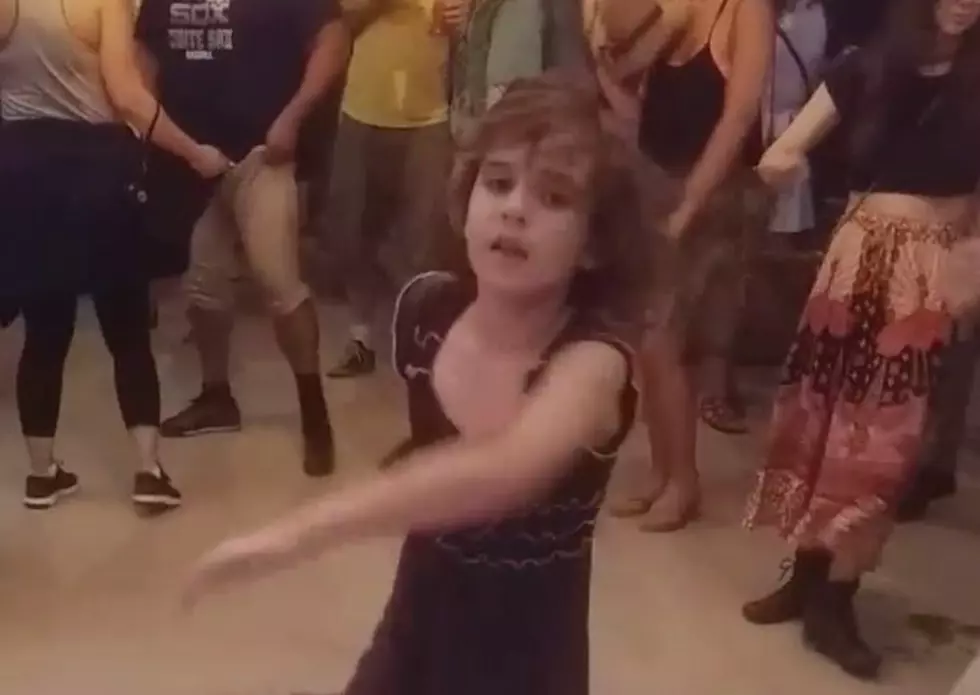 Illinois Girl's Viral Dance 