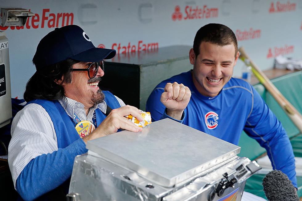 Anthony Rizzo Doesn&#8217;t Want &#8216;Chicago Dog Sauce&#8217; on His Hot Dog