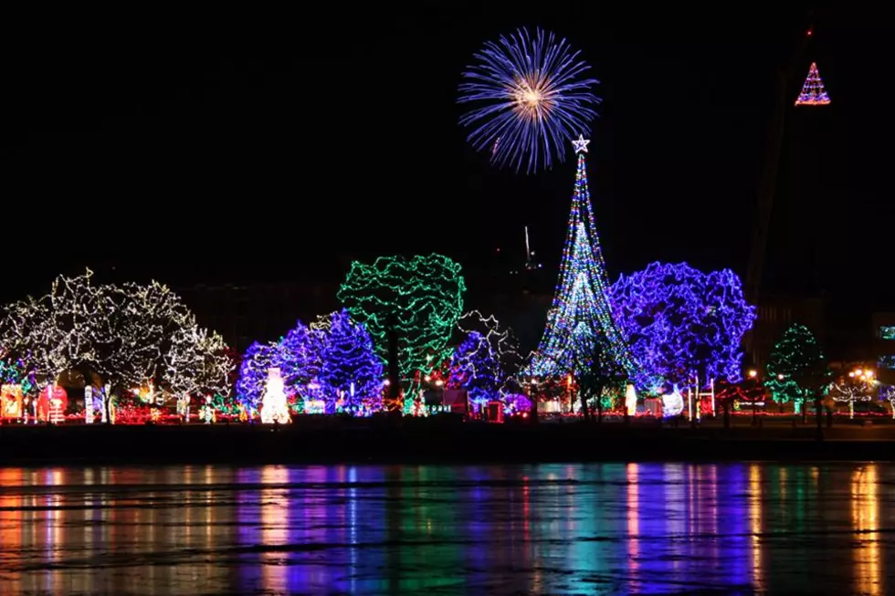 Wisconsin Christmas Light Display Features over 4 Million Lights