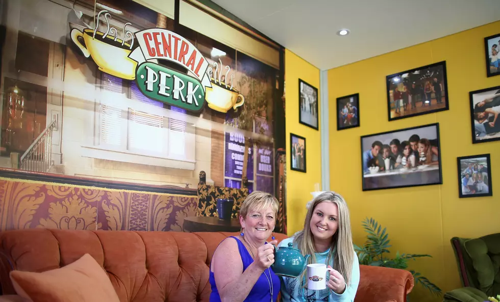 ‘Central Perk’ Coffee Shops Might Be Coming to Illinois