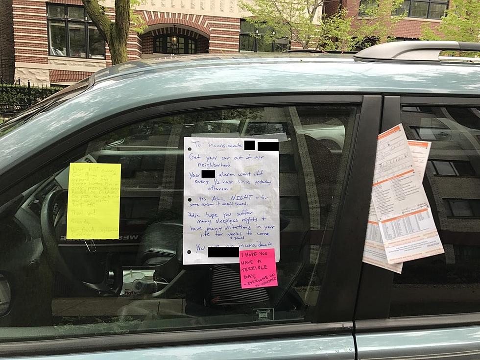 Neighbors Leave Hilarious Notes on &#8216;Inconsiderate&#8217; Parked Chicago Car