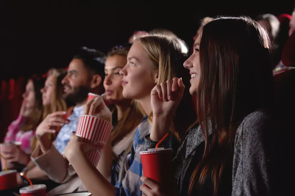 Rockford Movie Theaters Looking To Add Booze, Beer & Wine