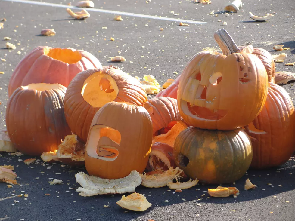 Illinois City Hosts ‘Smashing Pumpkins’ Event to Rid You of Your Rotten Pumpkins