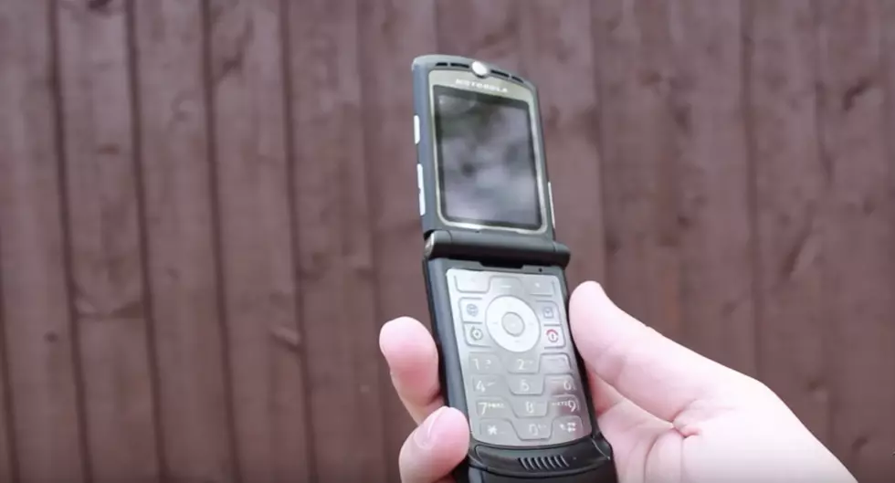 Is Motorola Bringing The Razr Phone Back?