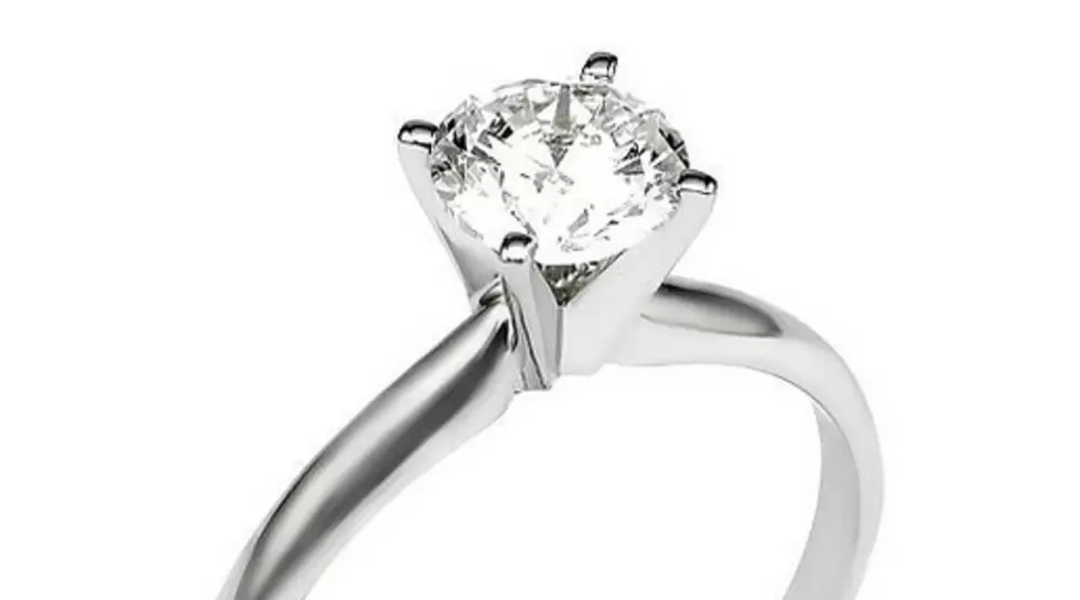 Illinois Sam&#8217;s Clubs Just Debuted Engagement Rings and WHOA