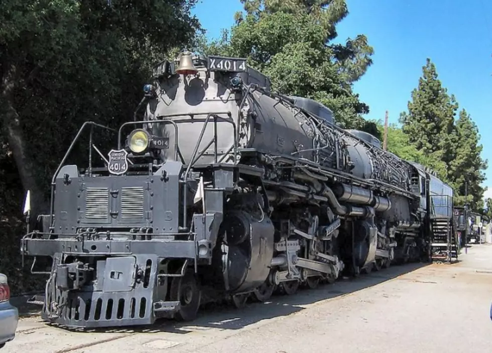 World’s Largest Steam Locomotive To Make Small Stop In Rochelle This Month