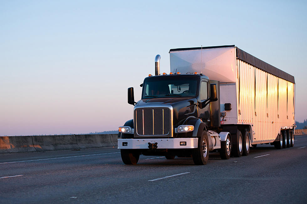 Drunk, Hot Mess Female Truck Driver Arrested in S. Beloit Illinois. Yikes.