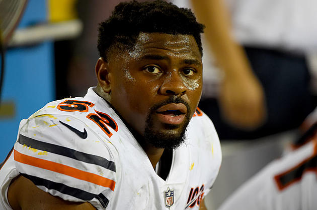 Khalil Mack Wants to Take The Bears Defense Out to Dinner
