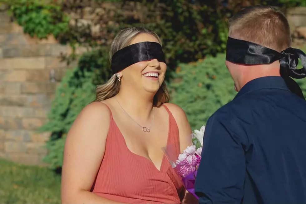 Stateline Photographer's Blind Date Photoshoot Was a Success 