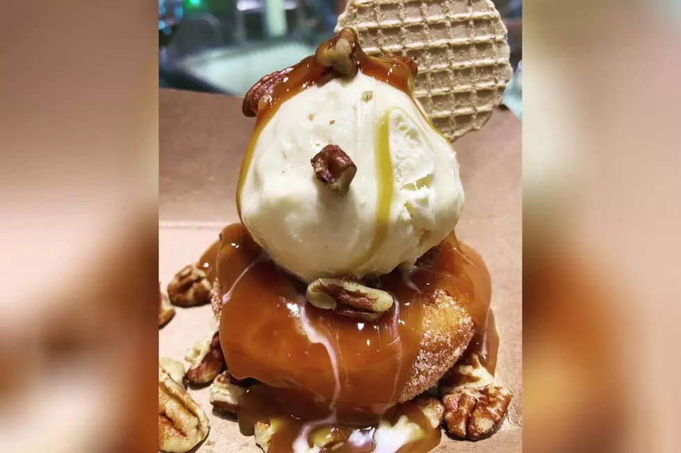 815 Ice Cream Shop Serving Cider Donut Sundaes for One Day Only