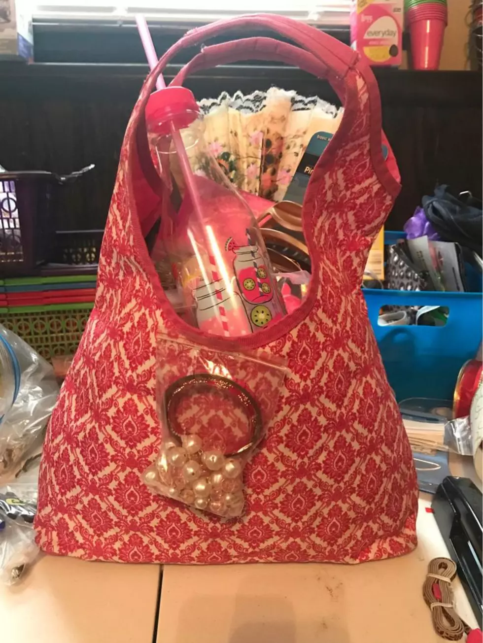 Belvidere Woman Looking for Purses for Holiday Gifts for Those in Need