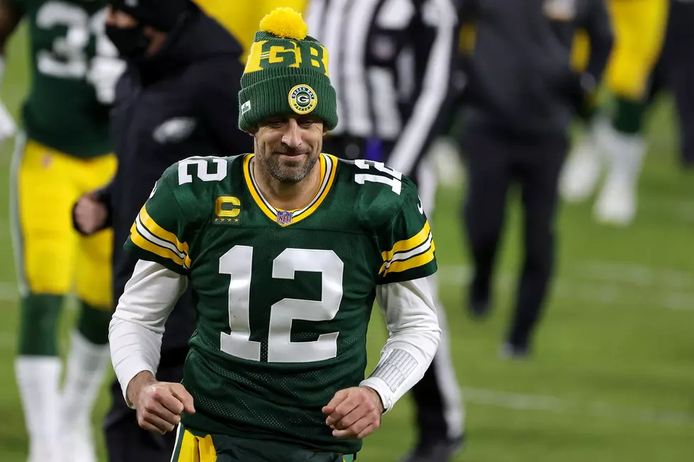 Aaron Rodgers Drops $500k To Help Struggling Bars and Restaurants