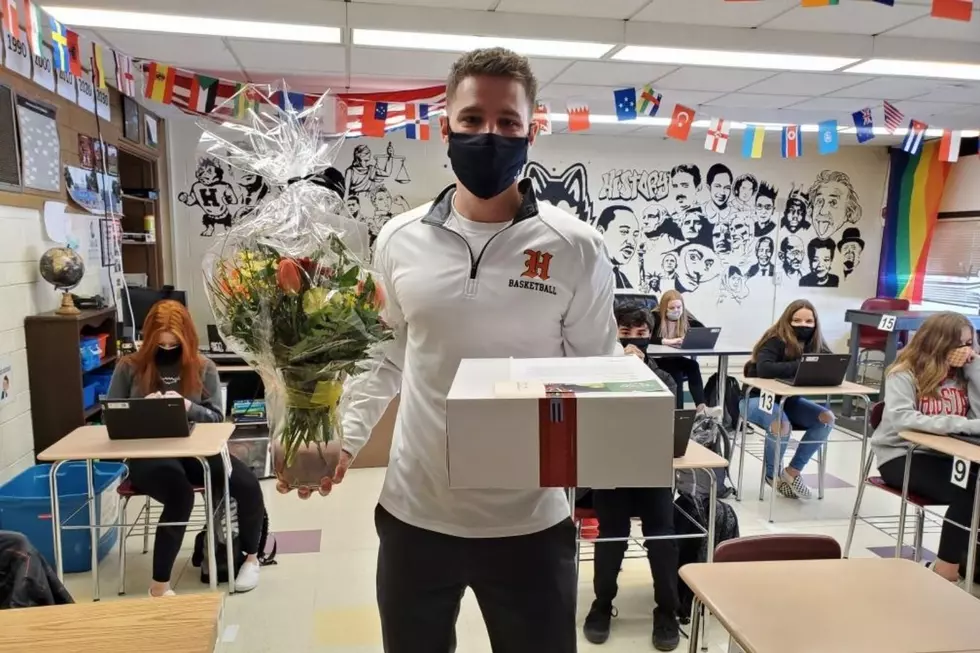 Teacher of The Week Goes The Extra Mile to Look Out For His Class